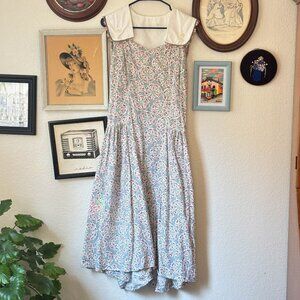 Vintage Reproduction Floral Grey Dress with detachable collar